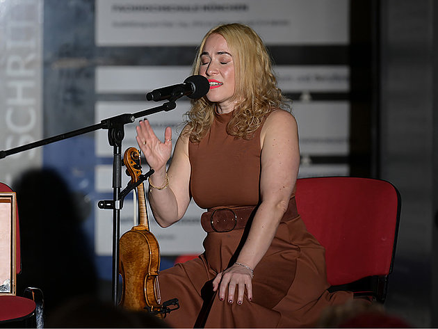 08.03.2025 | Ramsch und Rosen © Rudi Gigler