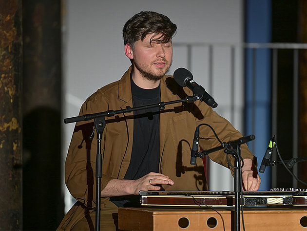 08.03.2025 | Ramsch und Rosen © Rudi Gigler
